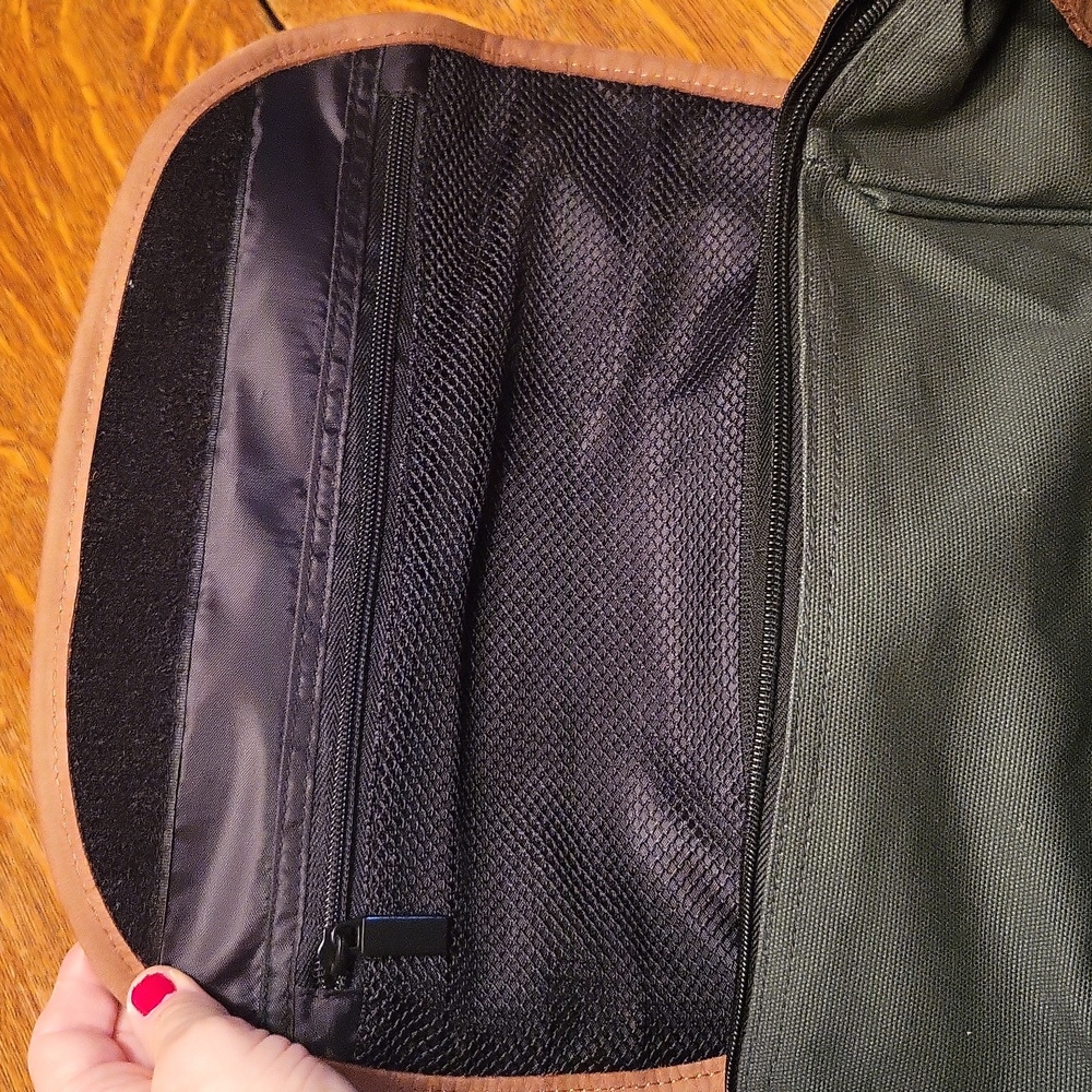 BUSHNELL Magnify Life Green/Tan Backpack - Picture 13 of 14